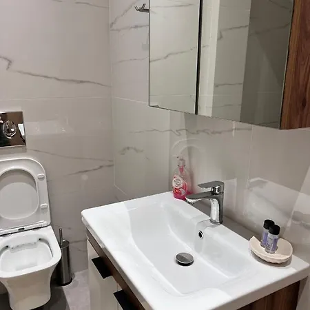 Kontis' Furnished * Loutráki