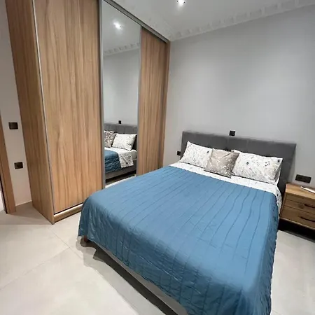 Kontis' Furnished Appartement *