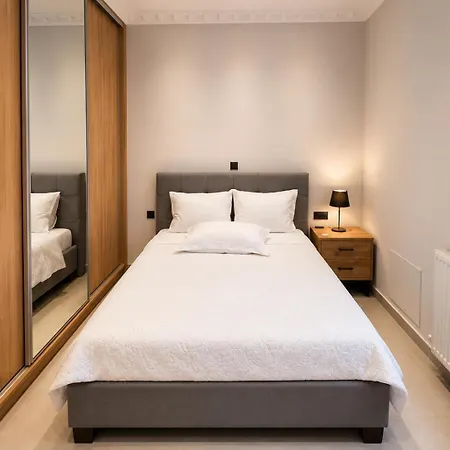 아파트 Kontis' Furnished *